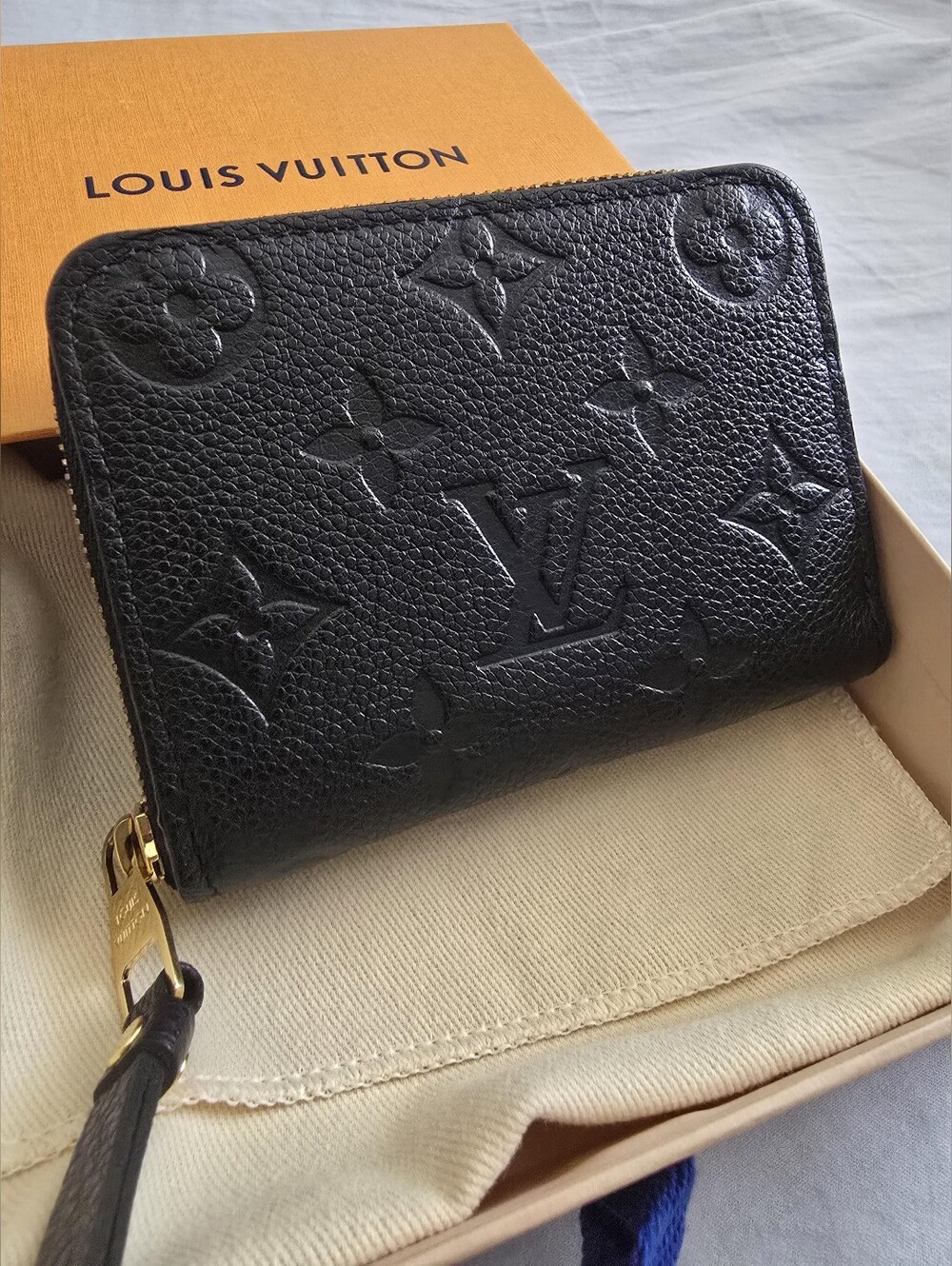 Louis Vuitton Black Zippy Coin Purse Wallet